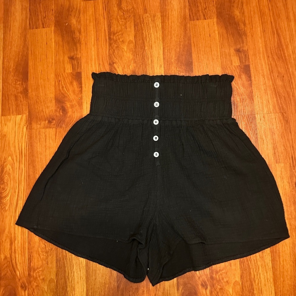 Prissy Jane  Black High-Waisted Shorts